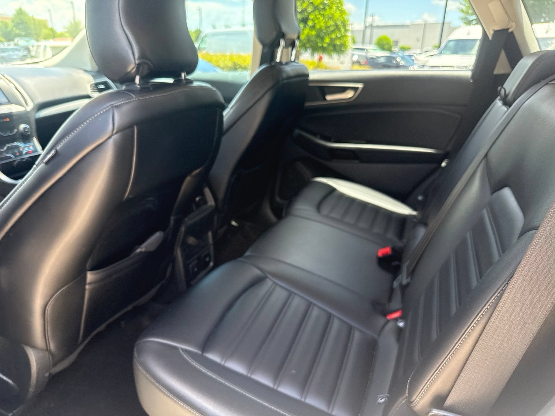 Used 2019 Ford Edge SEL w/ Equipment Group 201A AWD/4WD image 10