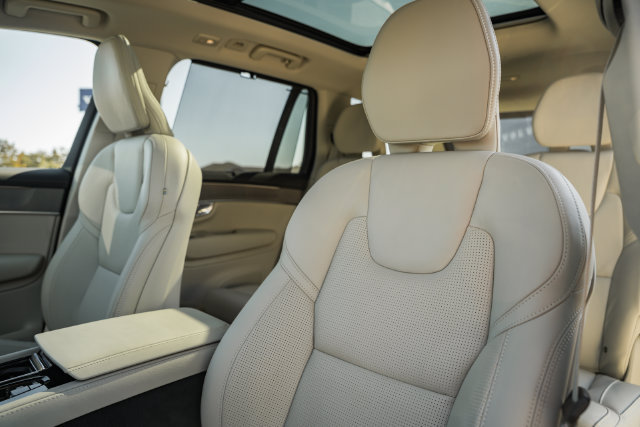 Certified 2026 Volvo XC90 B6 Ultra AWD/4WD image 37