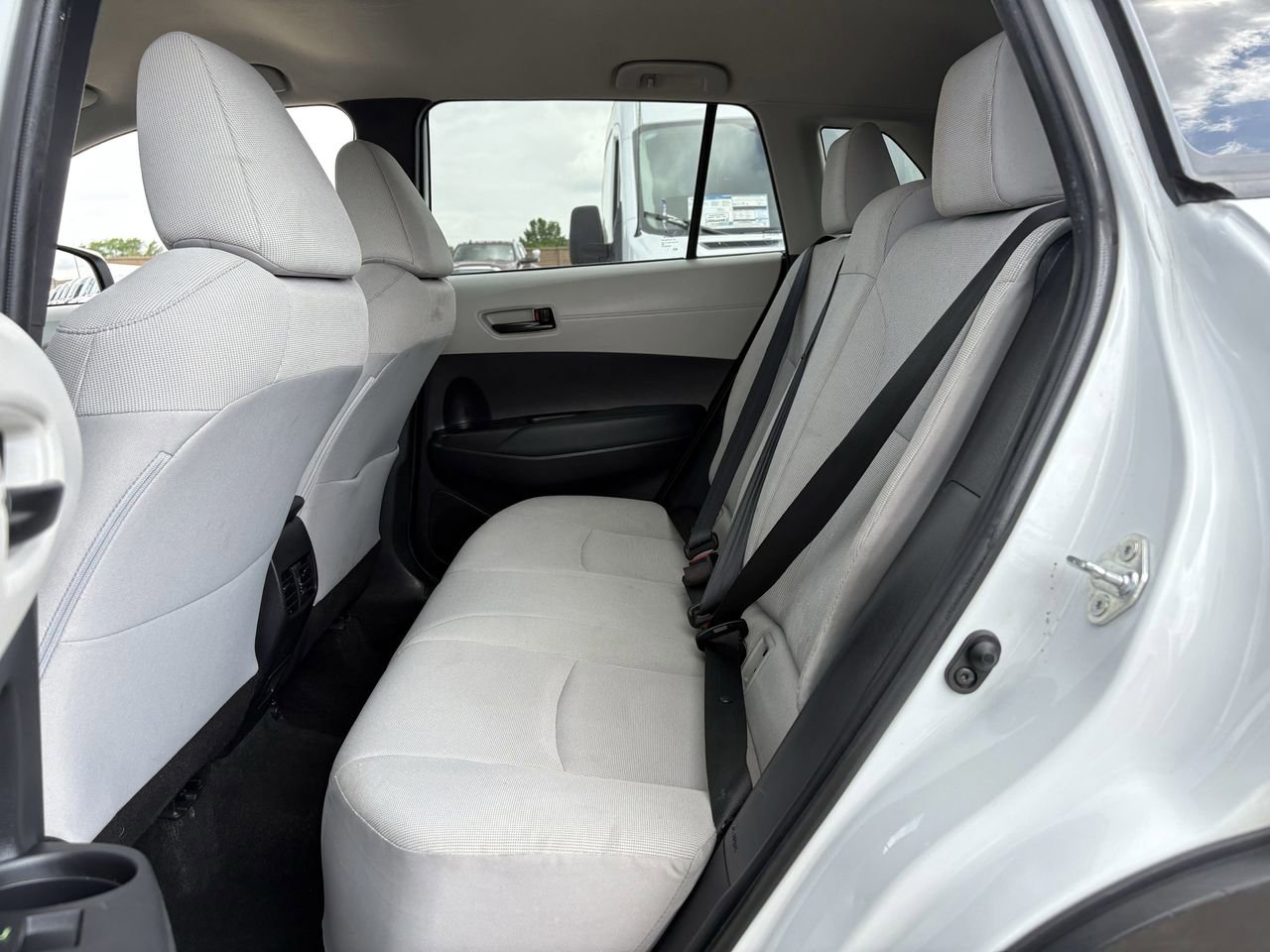 Used 2022 Toyota Corolla Cross LE image 27