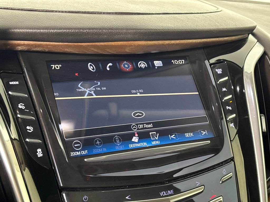 Used 2020 Cadillac Escalade Premium Luxury image 21