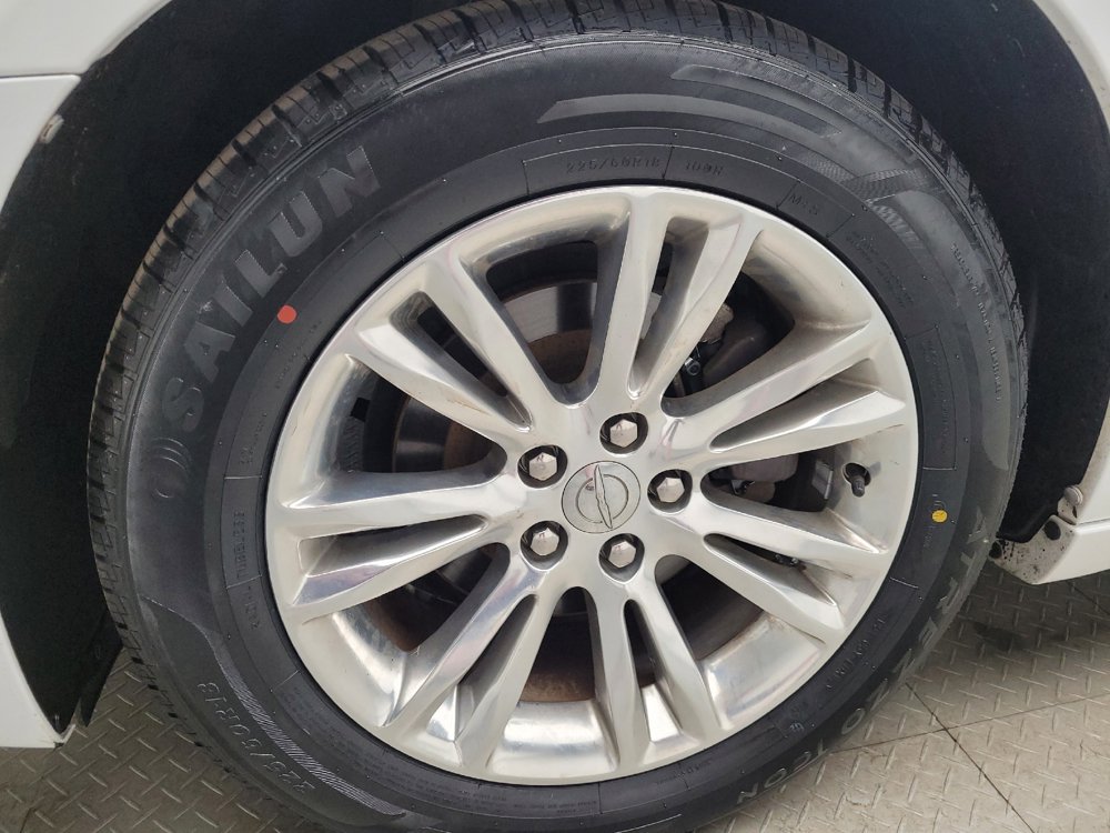 Used 2019 Chrysler 300 Touring w/ Driver Convenience Group RWD image 31