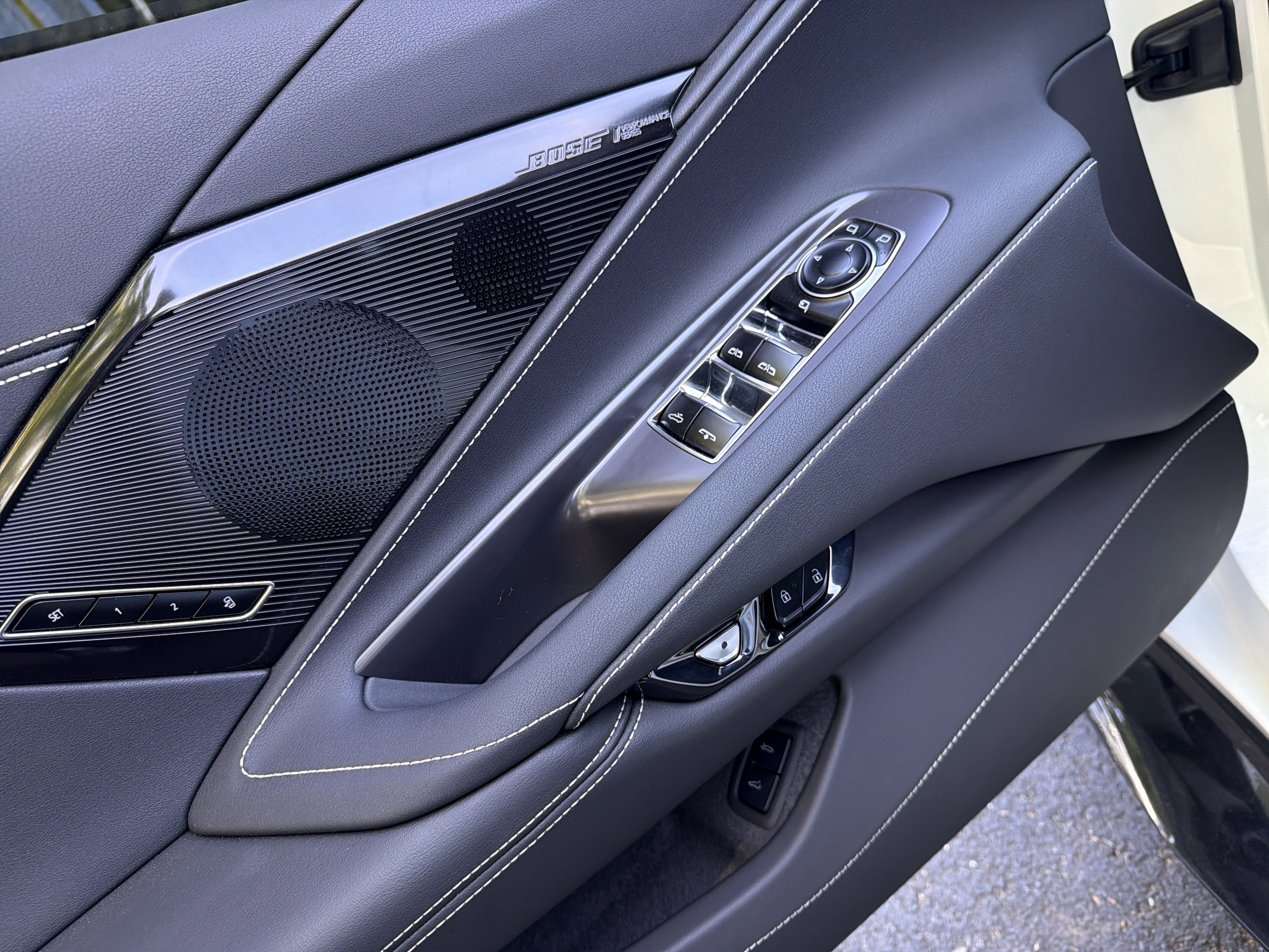 Used 2025 Chevrolet Corvette Z06 w/ Stealth Interior Trim Package image 15