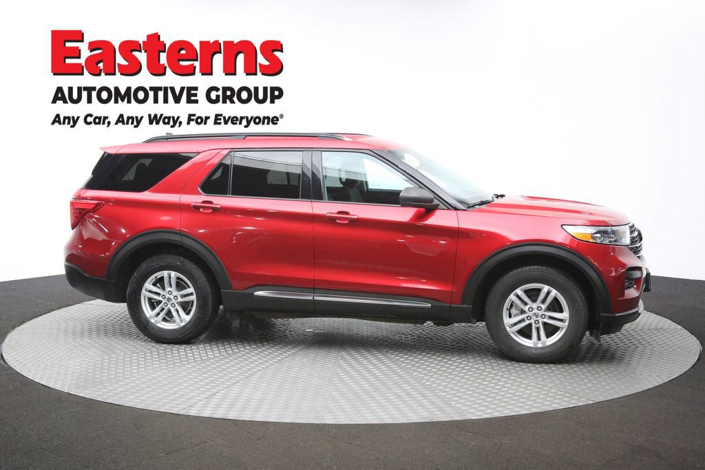 Used 2021 Ford Explorer XLT image 46