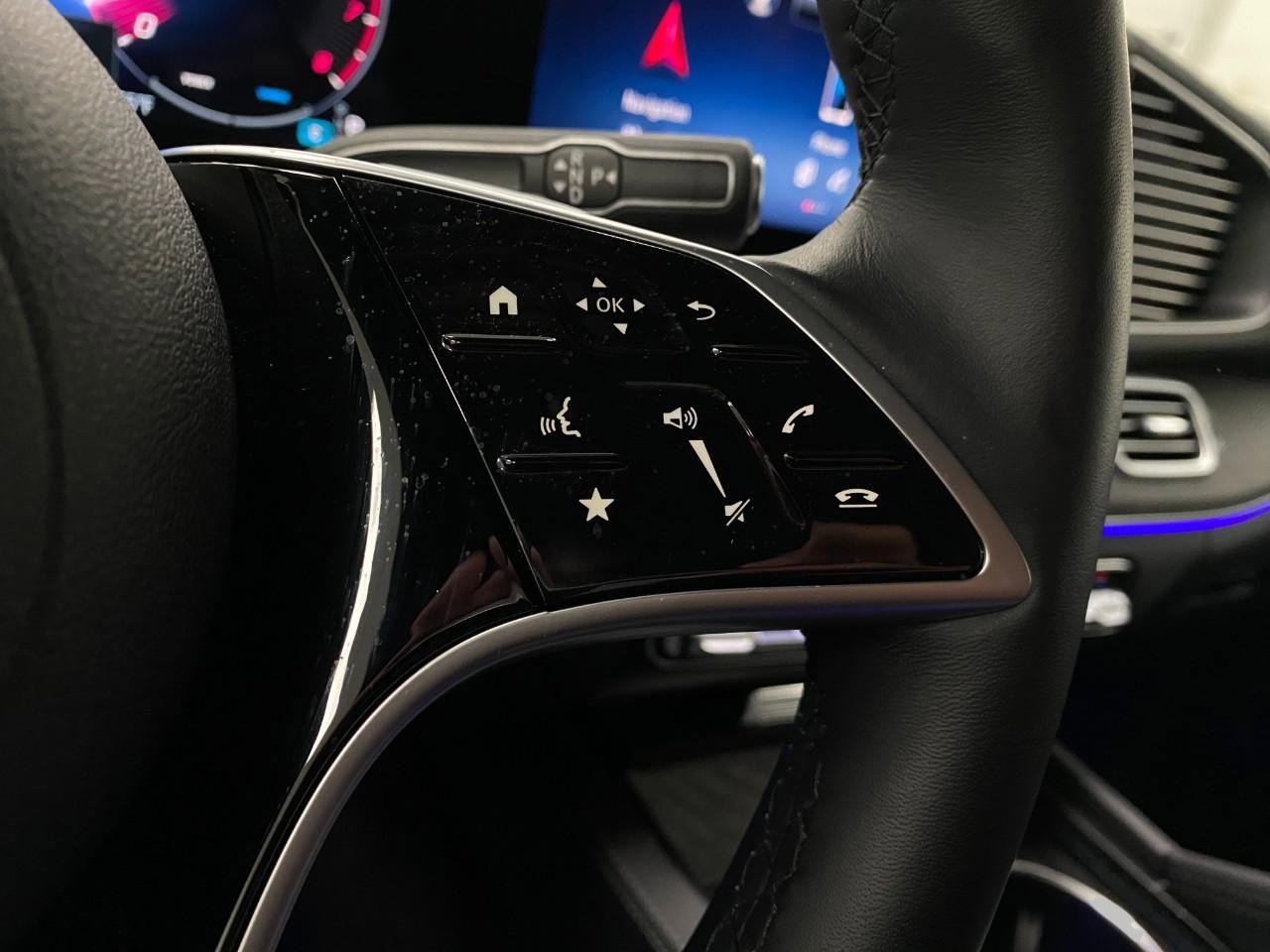 Certified 2025 Mercedes-Benz GLS 450 4MATIC image 18