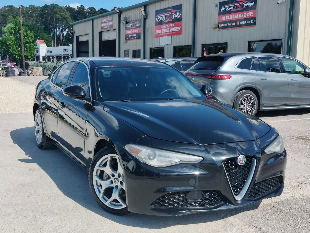 Used 2018 Alfa Romeo Giulia Ti w/ TI Performance Package image 1