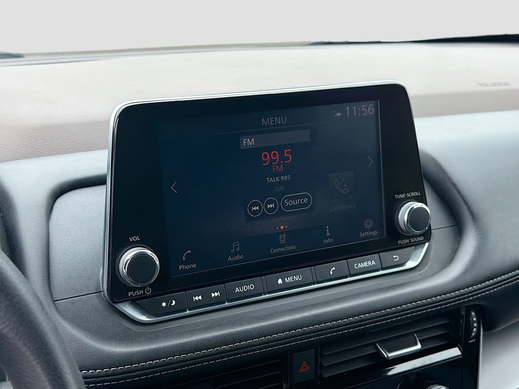 Used 2021 Nissan Rogue SV image 14