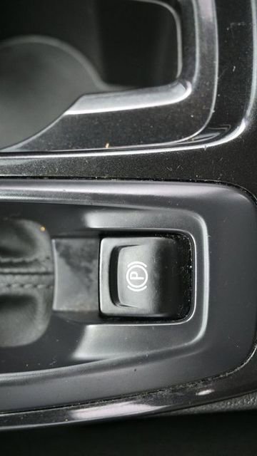 Used 2023 Chevrolet TrailBlazer LS AWD/4WD image 33