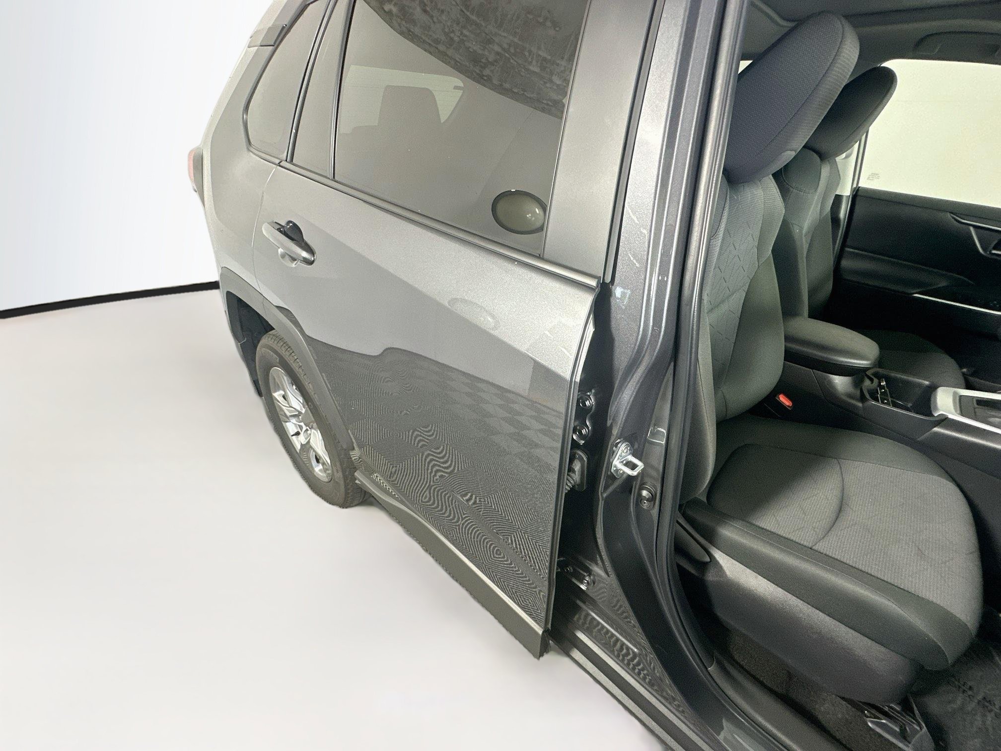 Certified 2025 Toyota RAV4 XLE w/ Convenience Package FWD image 28