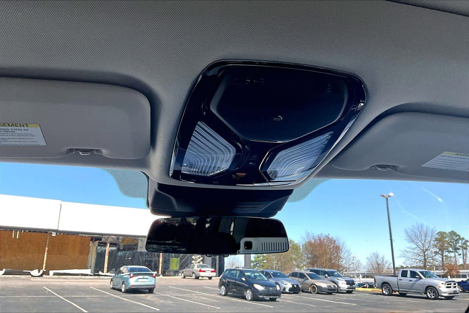 Used 2024 BMW X7 xDrive40i AWD/4WD image 36
