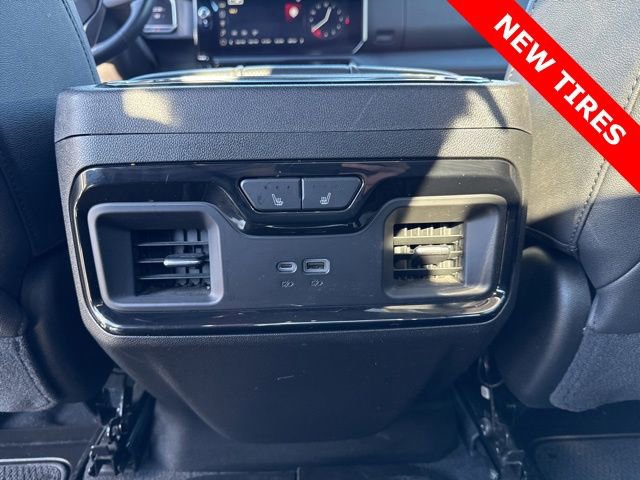 Used 2024 GMC Sierra 1500 AT4 AWD/4WD image 13