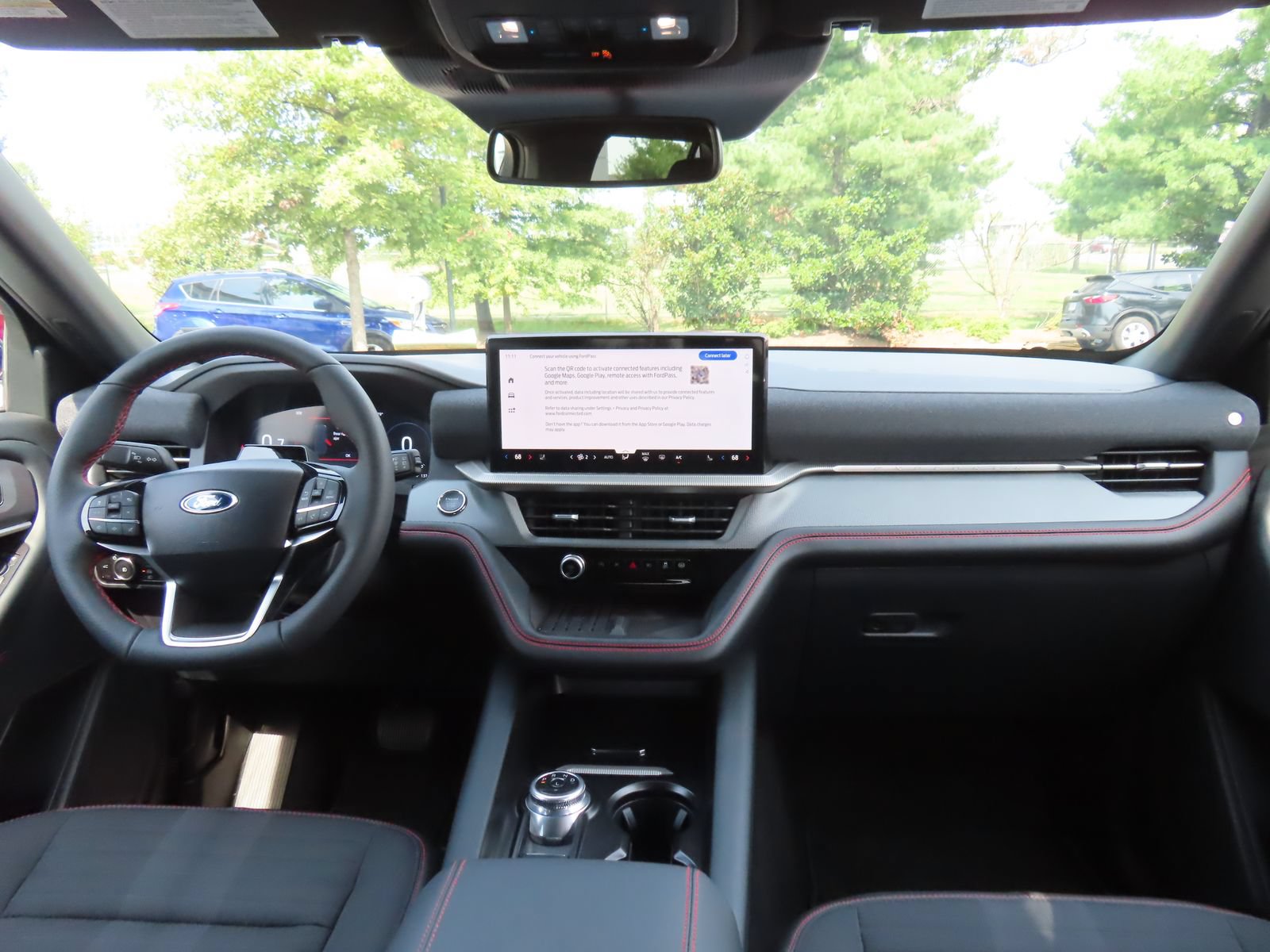 Used 2025 Ford Explorer ST-Line w/ Premium Package AWD/4WD image 17
