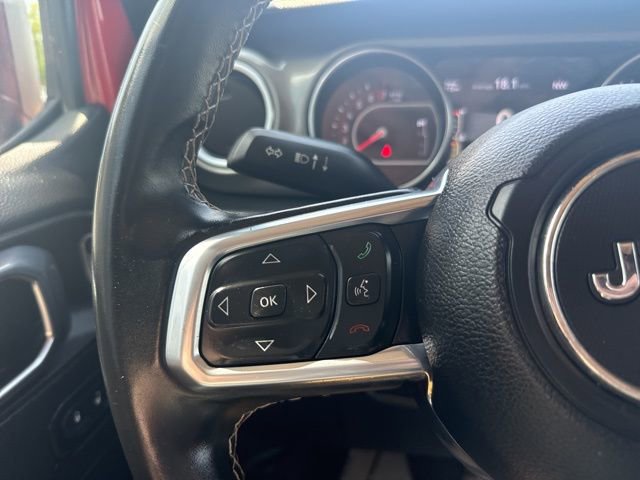 Used 2021 Jeep Gladiator Rubicon AWD/4WD image 17
