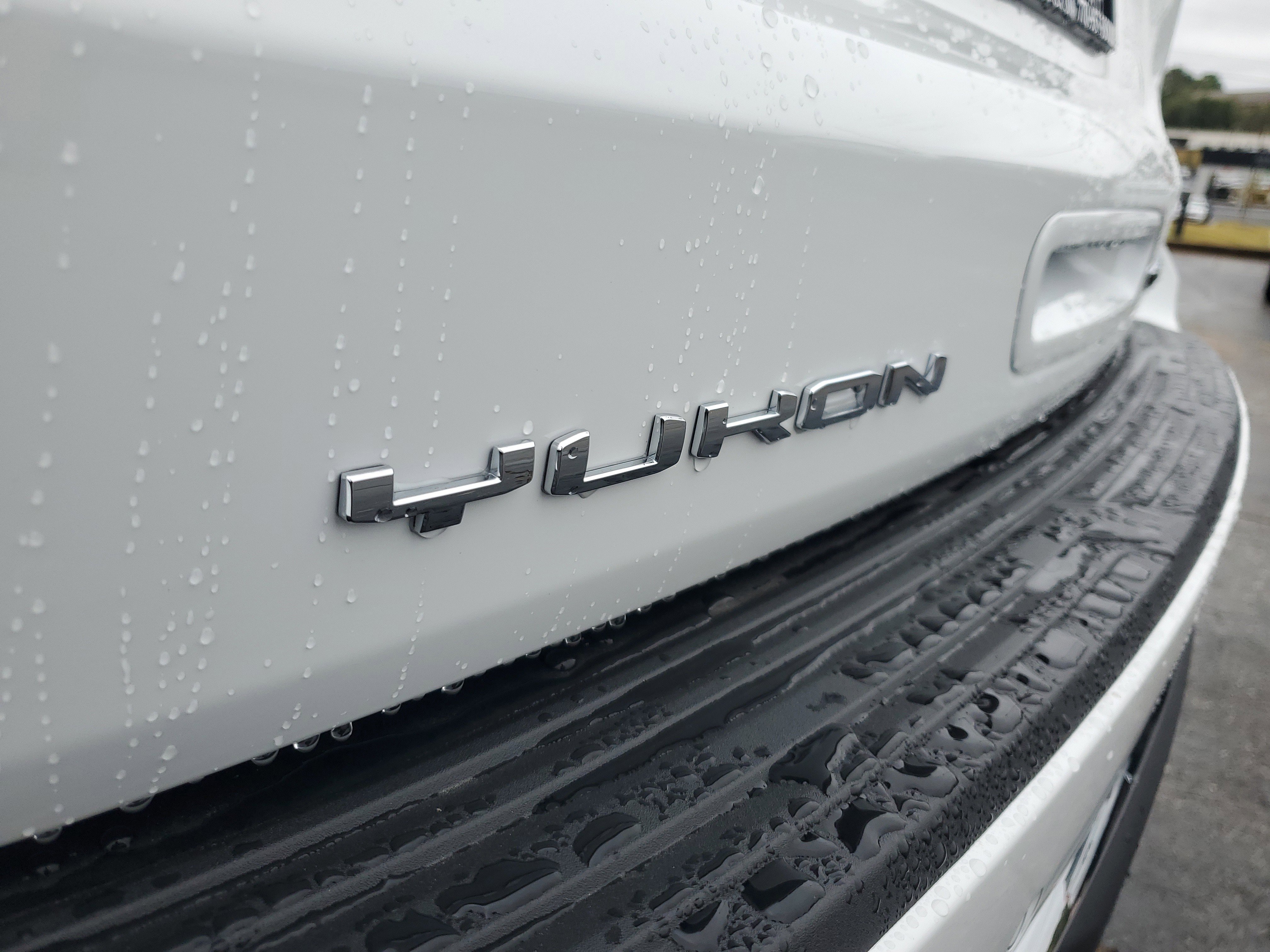 New 2026 GMC Yukon Elevation image 5