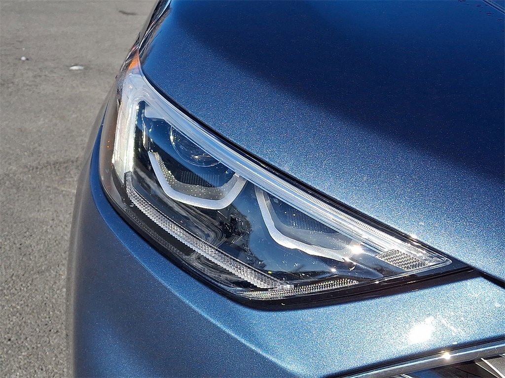 Used 2019 Ford Edge Titanium w/ Equipment Group 301A image 12