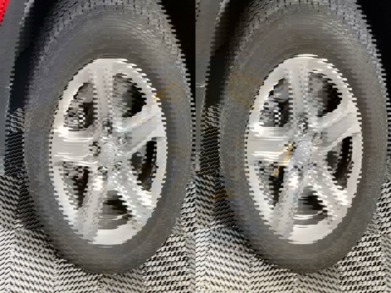 Used 2024 Jeep Compass Latitude image 11