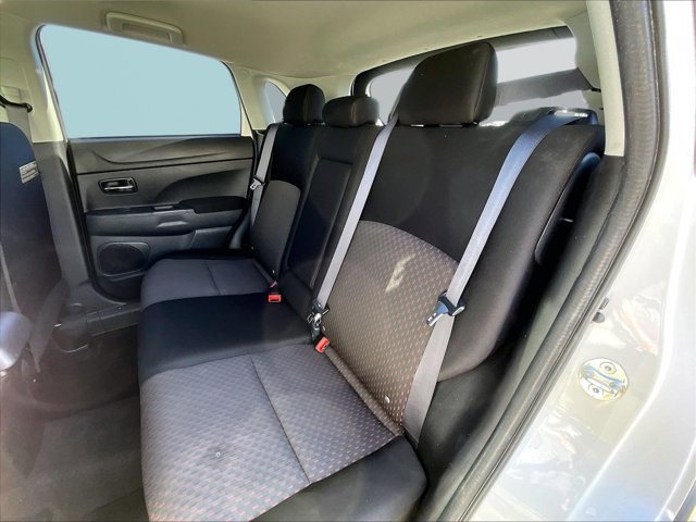 Used 2017 Mitsubishi Outlander Sport ES image 28