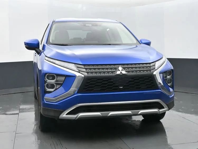 Used 2024 Mitsubishi Eclipse Cross SE image 3