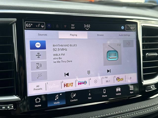 New 2026 Chrysler Pacifica Limited w/ S Appearance Package image 37