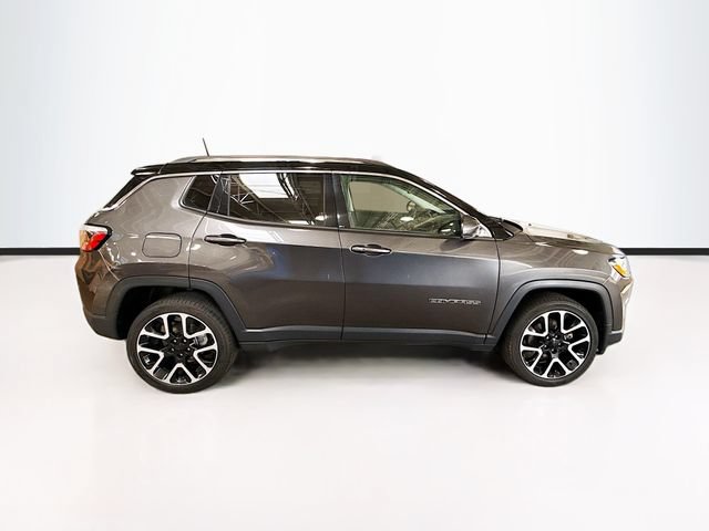Used 2019 Jeep Compass Limited AWD/4WD image 5
