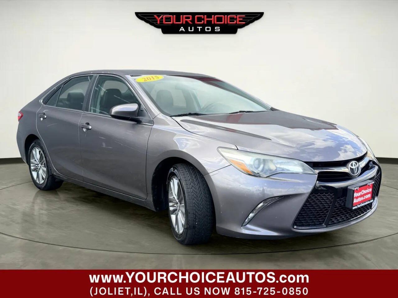 Used 2015 Toyota Camry SE FWD image 8