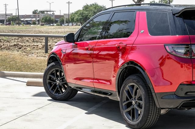 New 2026 Land Rover Discovery Sport Landmark AWD/4WD image 14