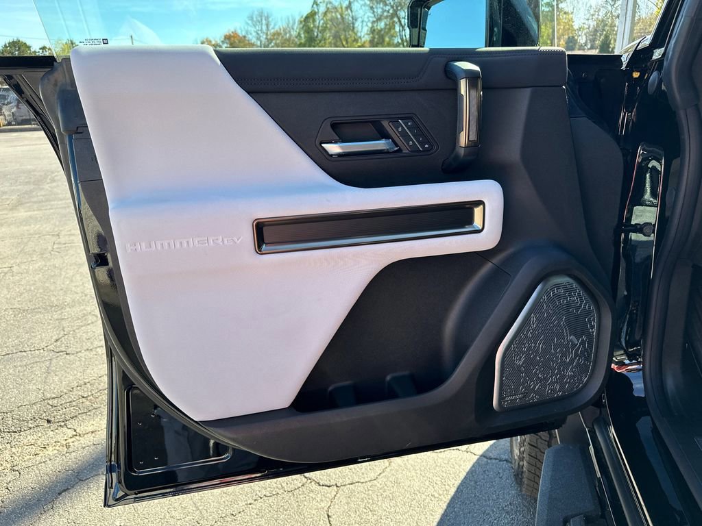 New 2025 GMC Hummer EV 3X w/ Battery Pack, 24 Module Pack image 11