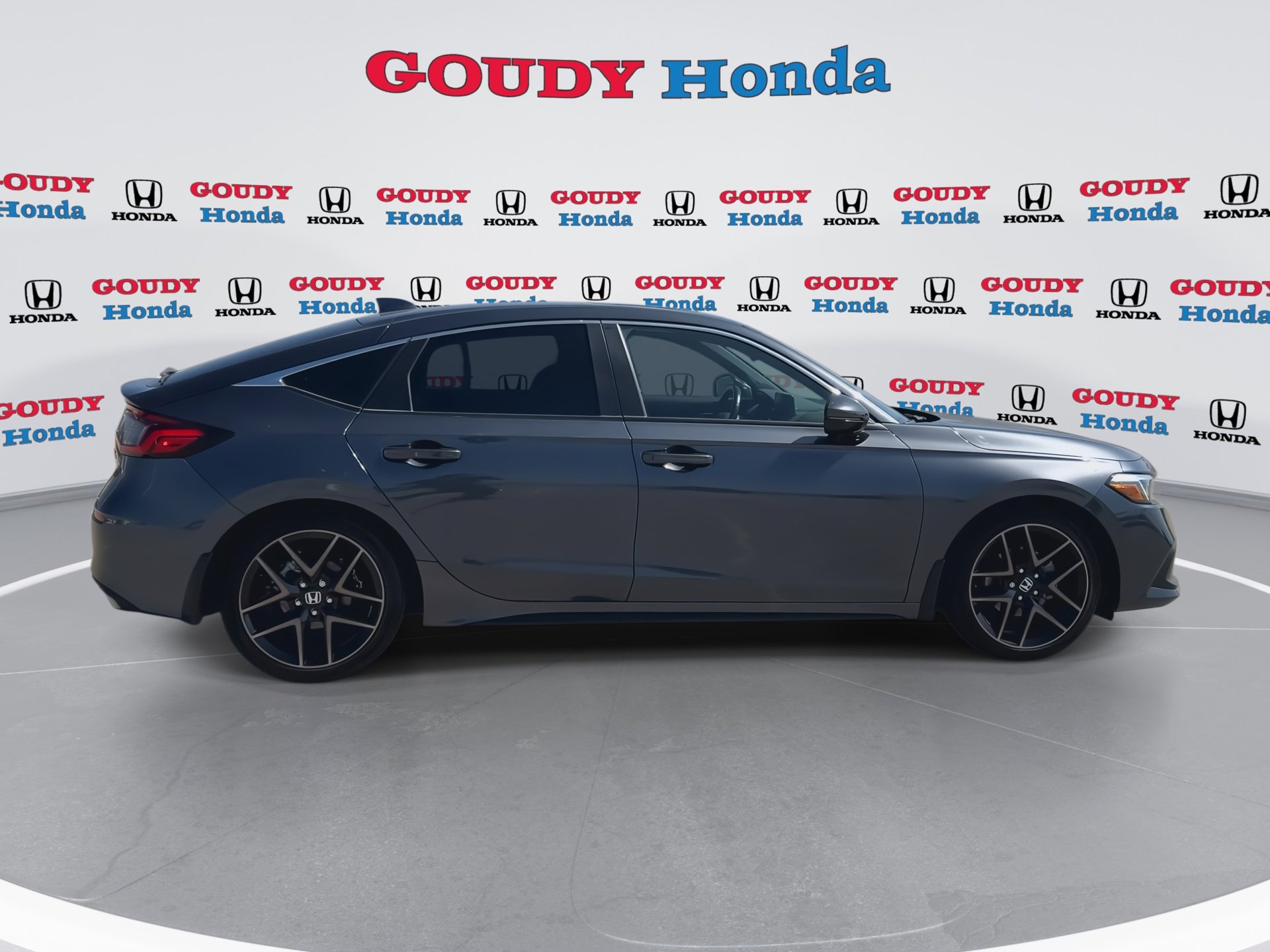 Used 2023 Honda Civic Sport Touring image 9