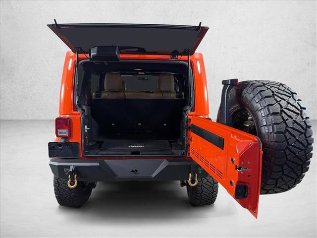 Used 2015 Jeep Wrangler Unlimited Sahara AWD/4WD image 19