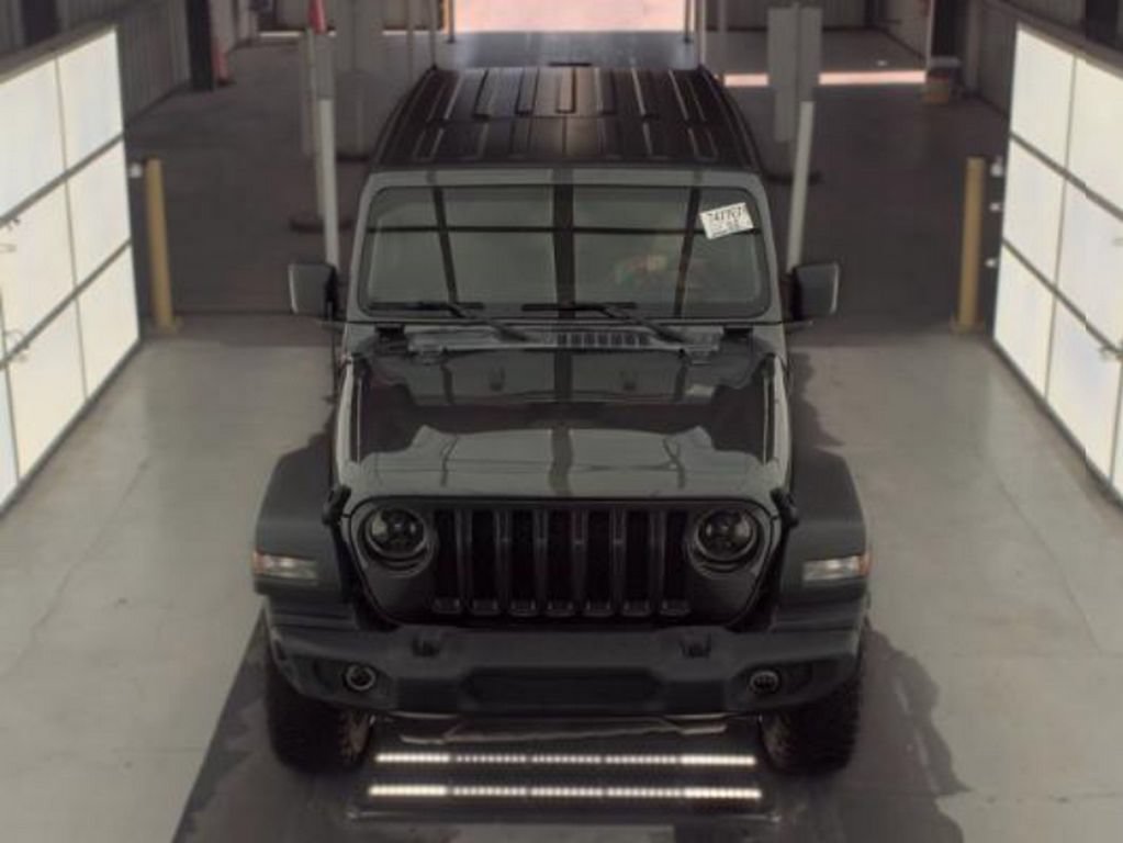 Used 2022 Jeep Wrangler Unlimited Sport AWD/4WD image 3
