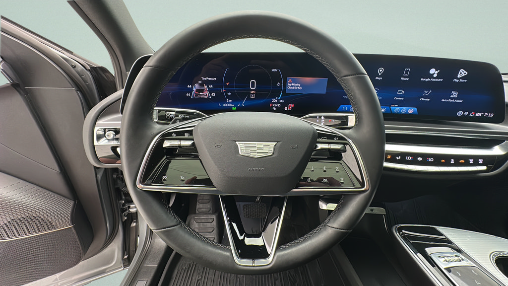 Used 2024 Cadillac Lyriq Tech w/ Driver Assist Package AWD/4WD image 16