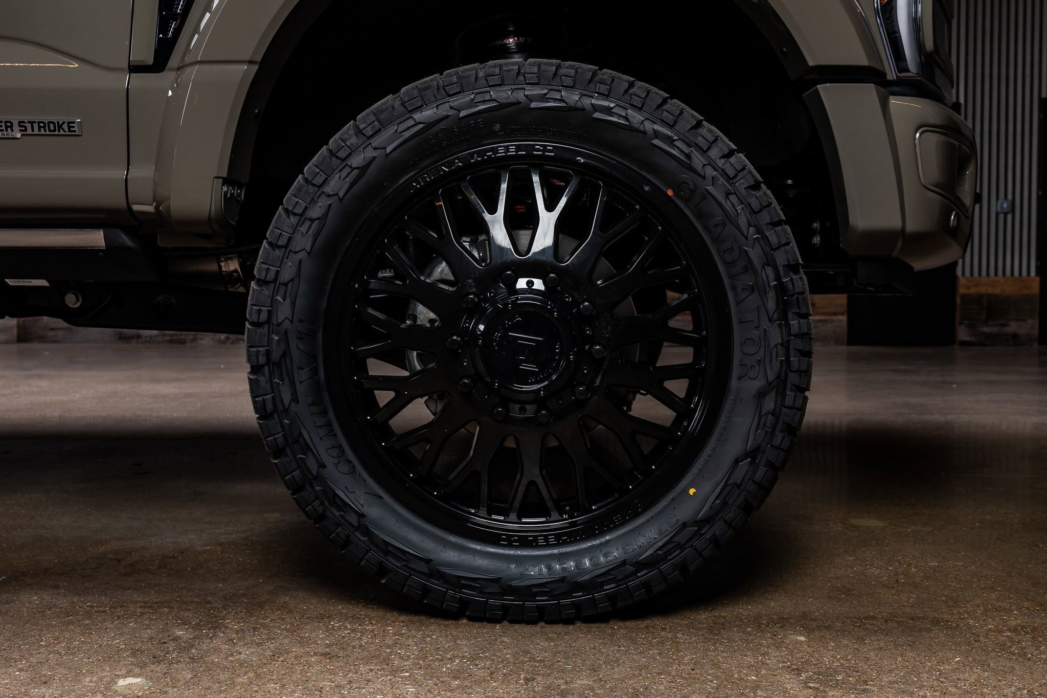 Used 2026 Ford F450 King Ranch w/ Chrome Package image 11