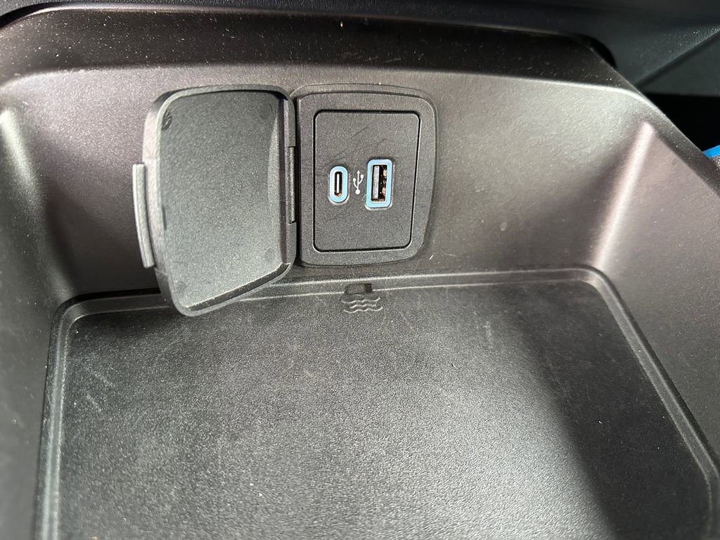 Used 2023 Ford Bronco Outer Banks image 17