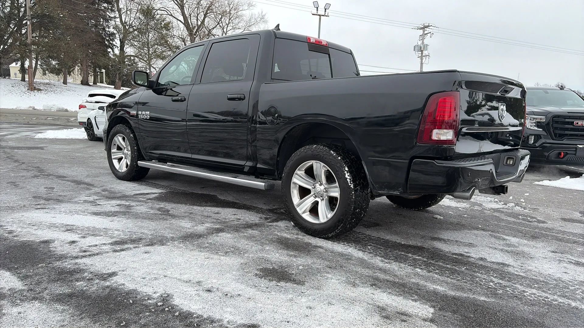 Used 2015 RAM 1500 Sport w/ Convenience Group image 6