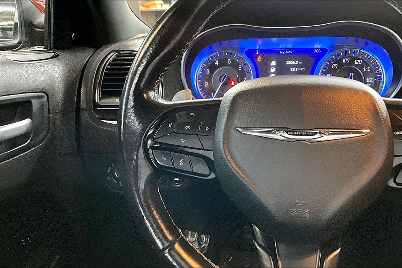 Used 2021 Chrysler 300 S w/ S Model Appearance Package RWD image 17