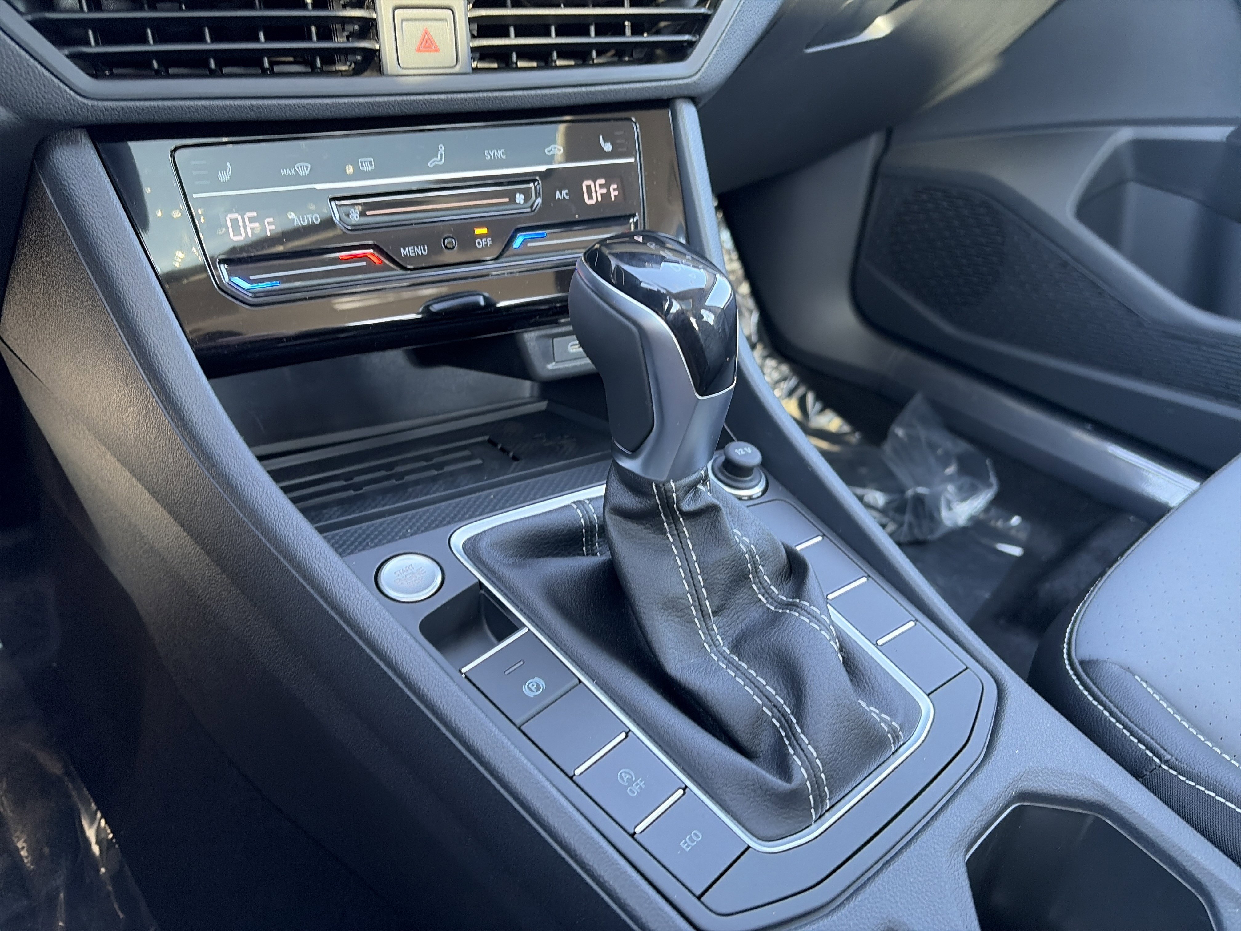 New 2026 Volkswagen Jetta SE image 26