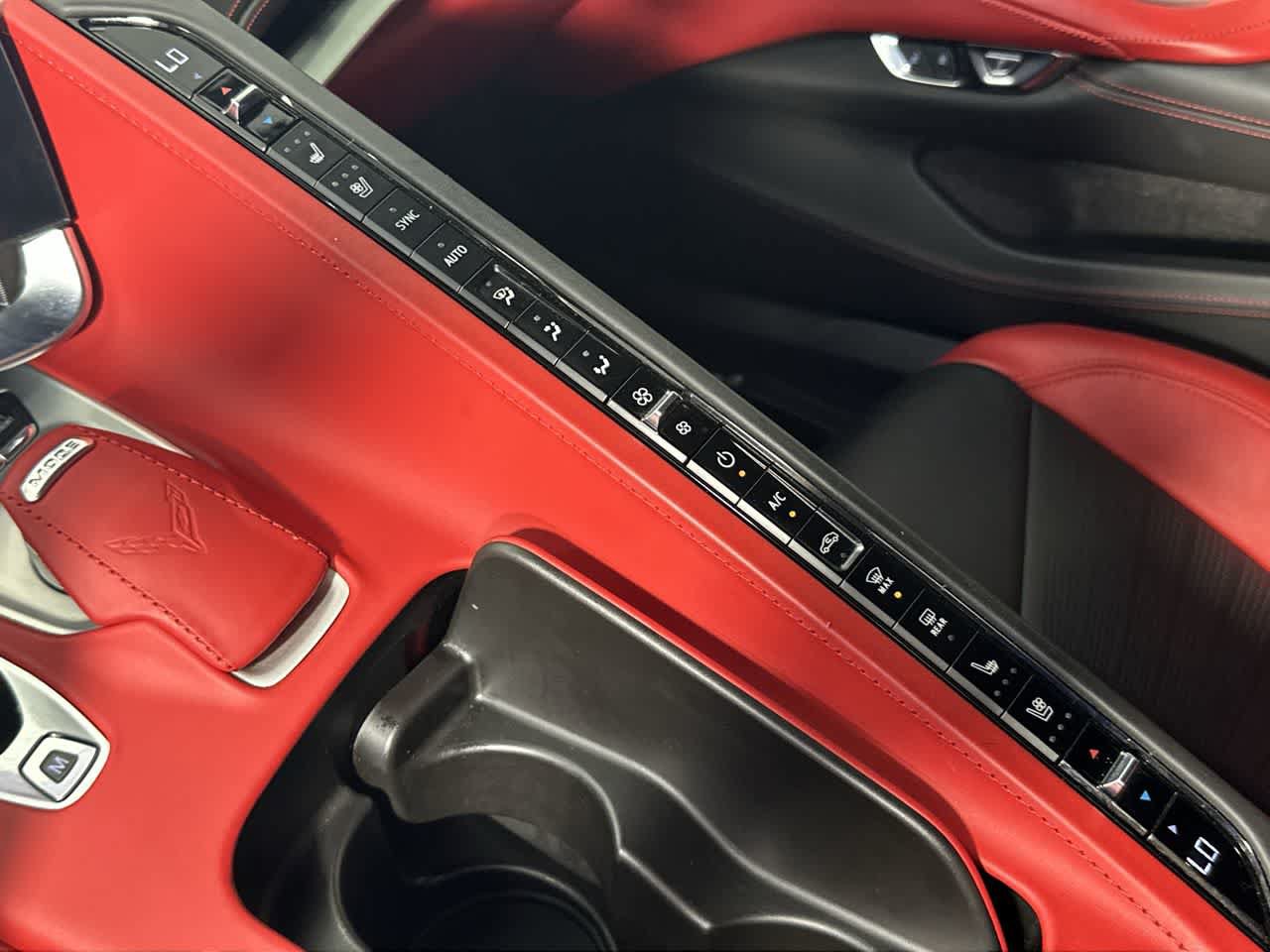 Used 2021 Chevrolet Corvette Stingray Premium Cpe w/ Z51 Performance Package RWD image 10