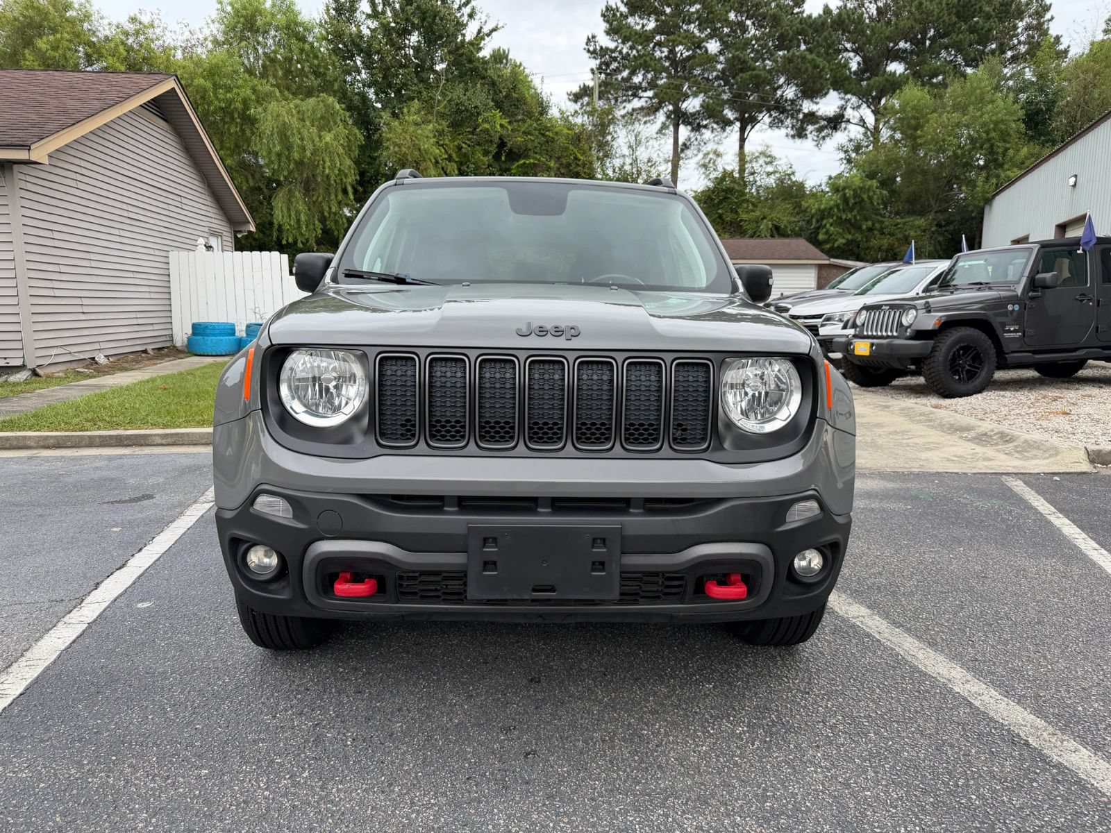 Used 2020 Jeep Renegade Trailhawk w/ Cold Weather Group AWD/4WD image 3