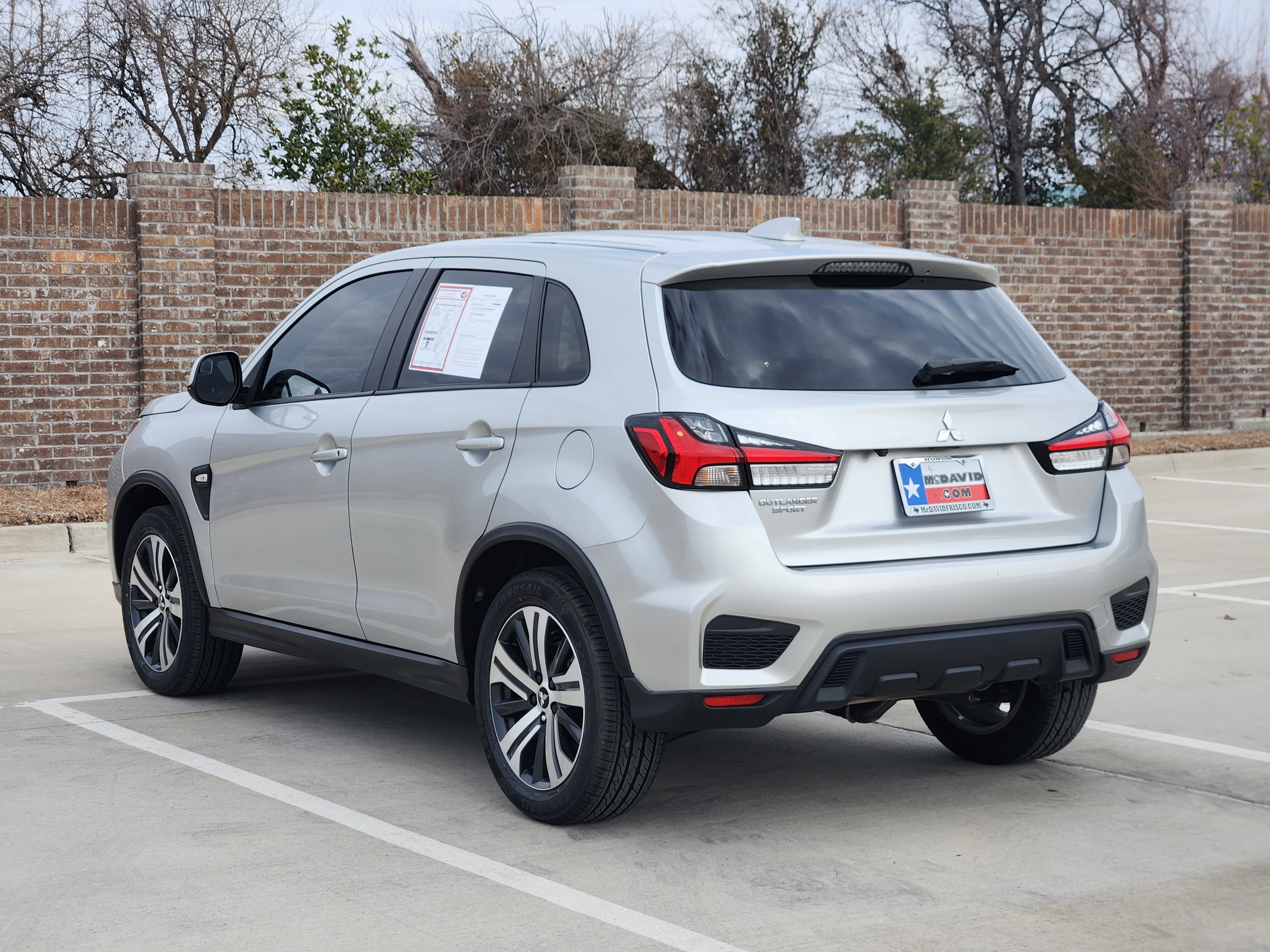 Used 2022 Mitsubishi Outlander Sport ES image 8