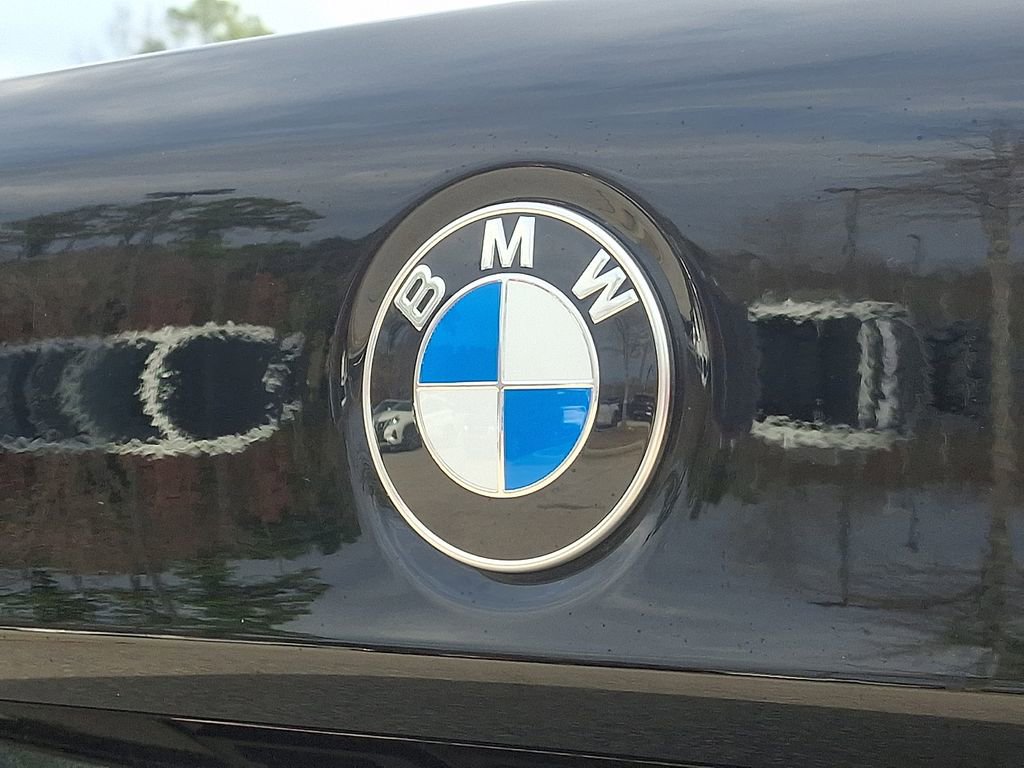 Used 2023 BMW 530i w/ Premium Package image 31