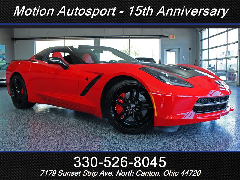 Used 2014 Chevrolet Corvette Stingray Coupe RWD image 2