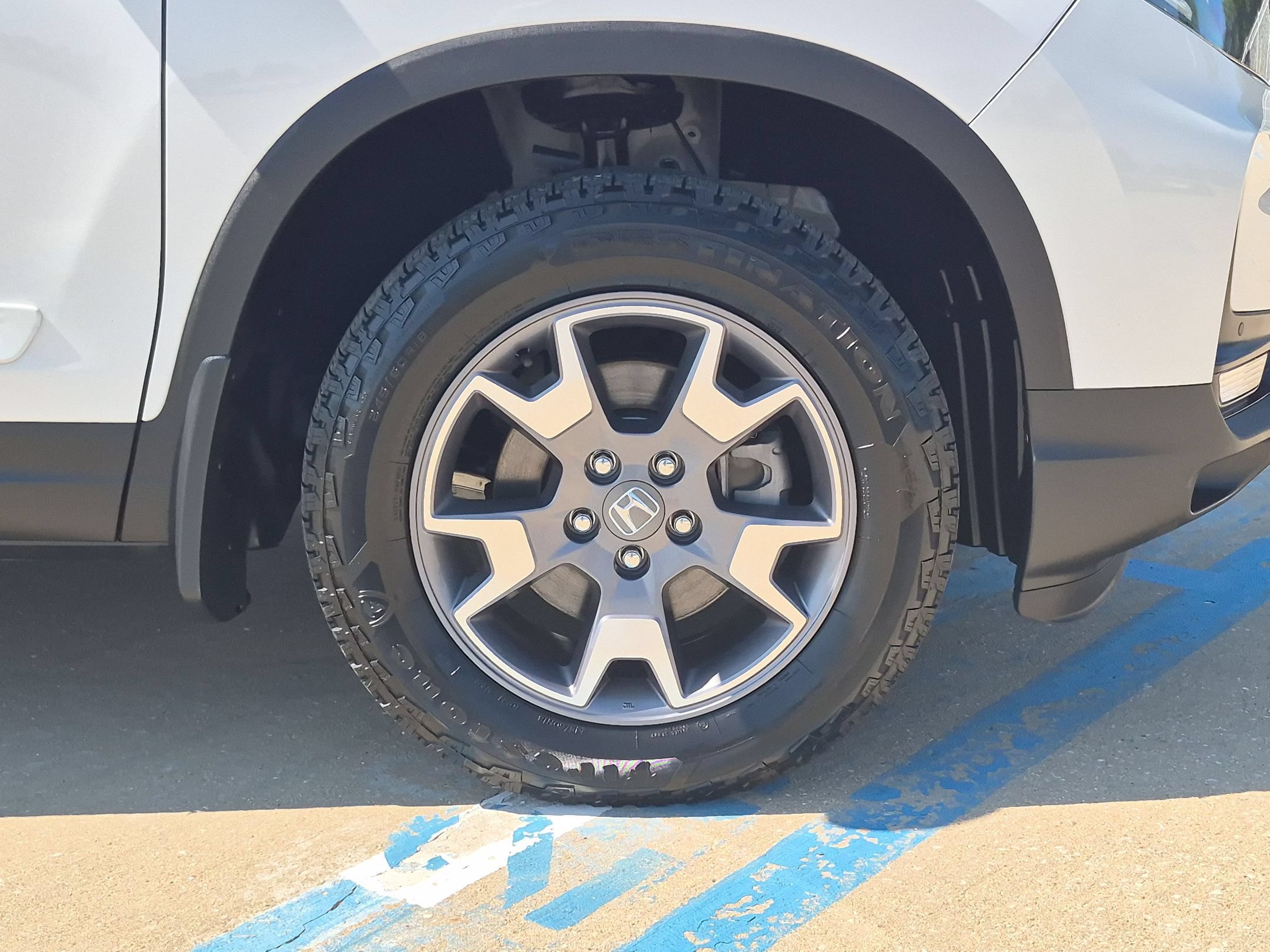 Certified 2023 Honda Passport TrailSport image 35