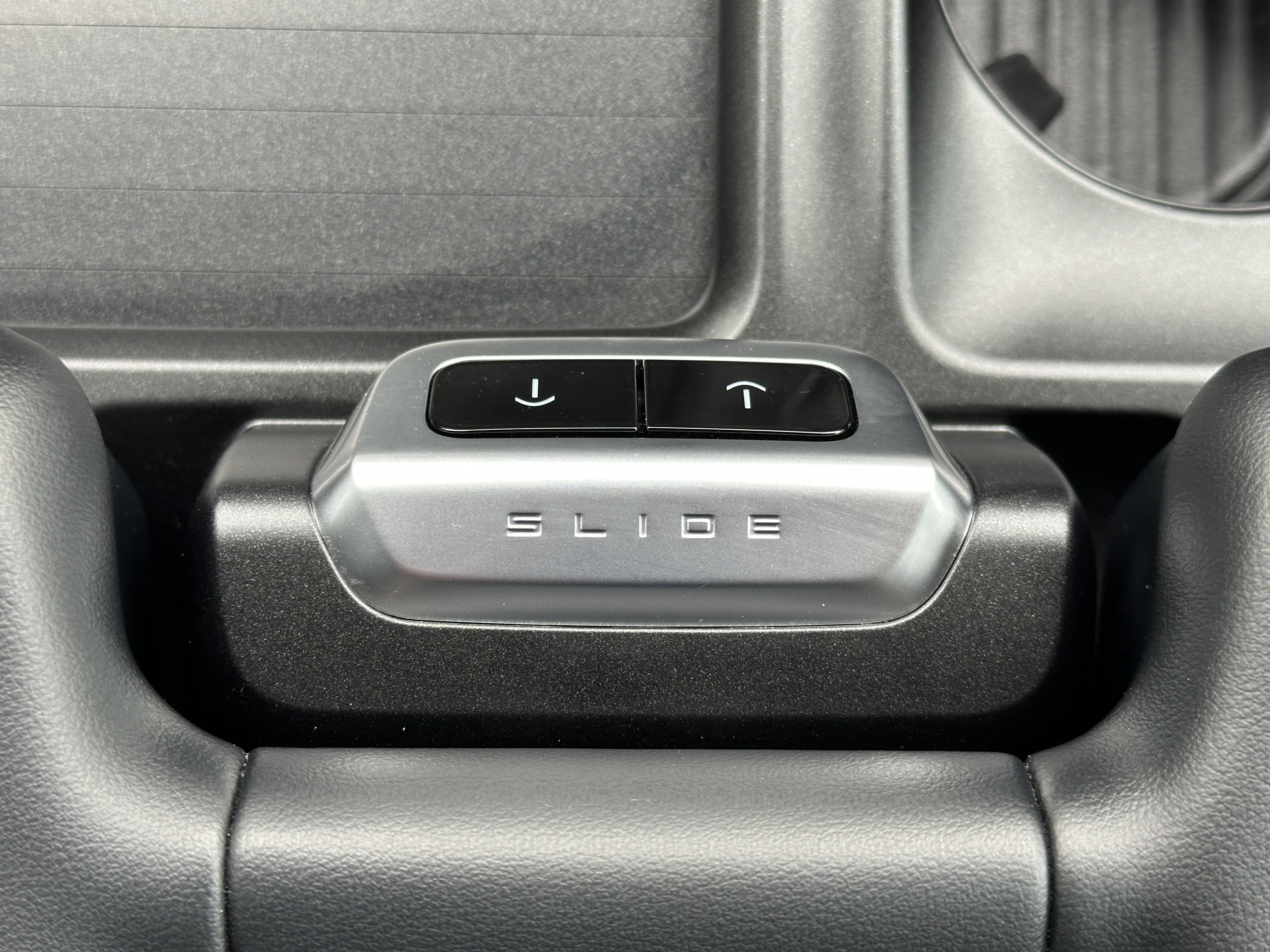 Used 2025 Ford Expedition Platinum w/ Stealth Appearance Package AWD/4WD image 50