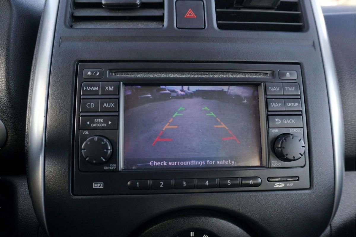 Used 2013 Nissan Versa SL w/ SL Tech Pkg image 26