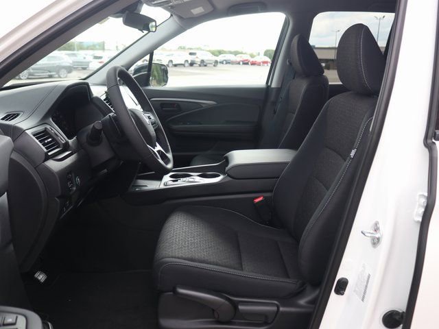 New 2025 Honda Ridgeline Sport image 6