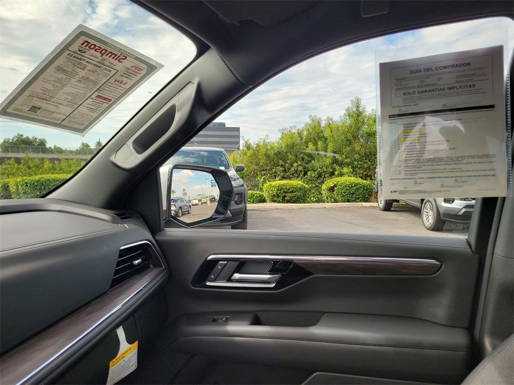 Used 2025 Chevrolet Tahoe LS image 11