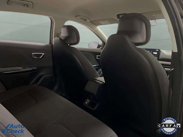 Used 2025 Kia K4 LX image 68