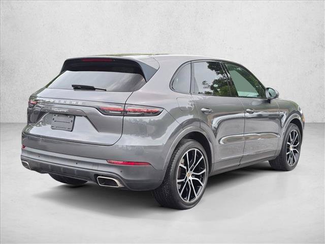 Used 2023 Porsche Cayenne AWD/4WD image 5