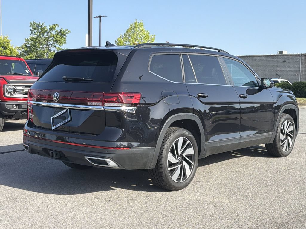 Used 2024 Volkswagen Atlas SE FWD image 5