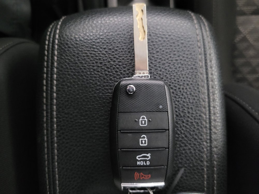 Used 2022 Kia Rio S FWD image 32