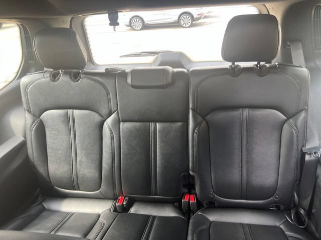 Used 2024 Jeep Wagoneer Series II w/ Flexible Seating Group AWD/4WD image 31